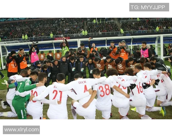 权健迎战香港杰志期待逆袭全力争胜展现球队实力与斗志